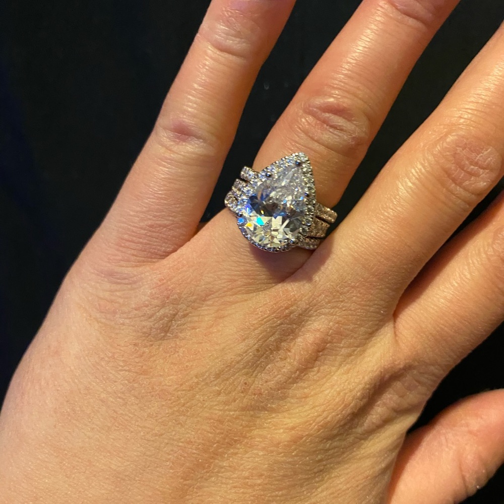 Diamond ring size 6 bridal set